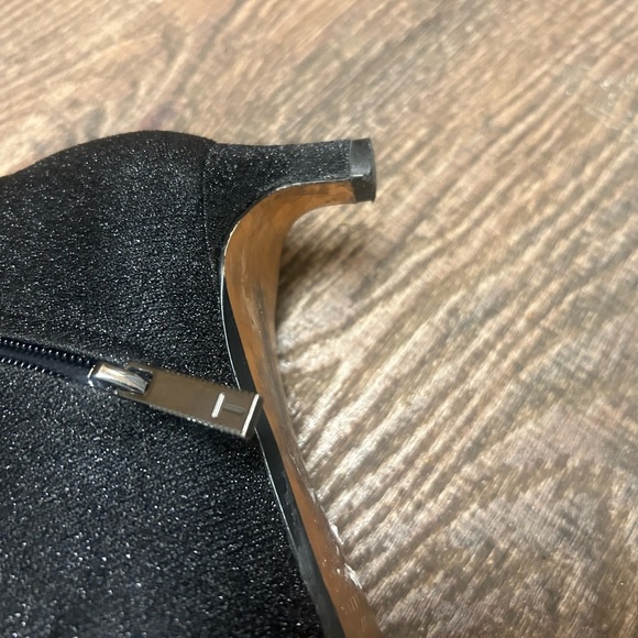 Ted Baker size 37 EUC/GUC “Bowtee” Lurex bow Black Ankle Boots with Kitten Heel - Picture 13 of 16